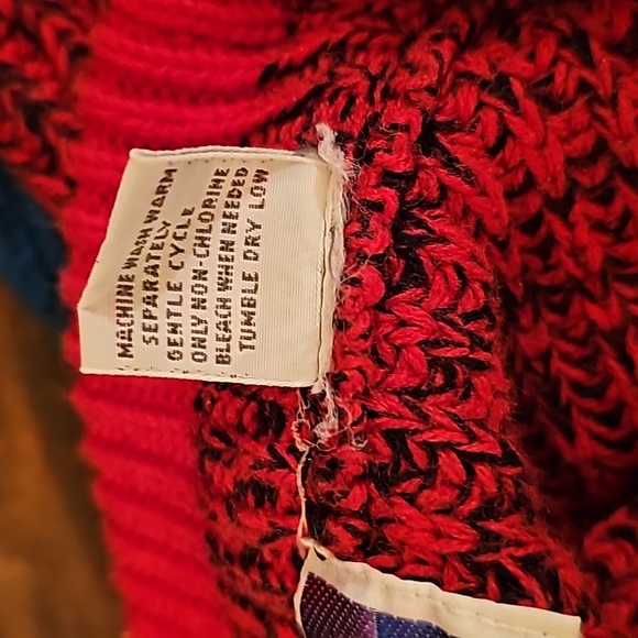 Sweater Grapix Vintage Sweater - Picture 6 of 6